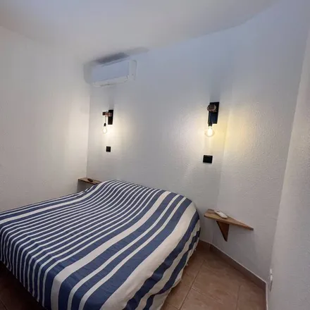 Image 5 - boulevard des issambres, 83380 Roquebrune-sur-Argens, France - Apartment for rent