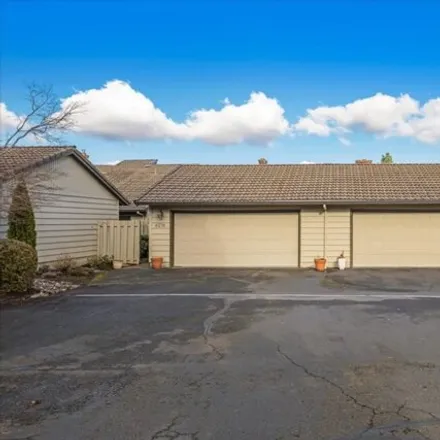 Buy this 3 bed condo on 6276 Preakness Drive in West Linn, OR 97068
