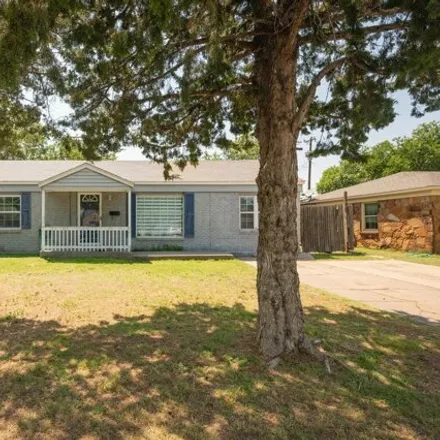 Buy this 3 bed house on 1008 S Bryan St in Amarillo, Texas