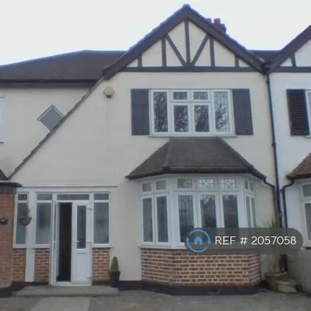 Rent this 1 bed house on Western Road in Leigh on Sea, SS9 2PW
