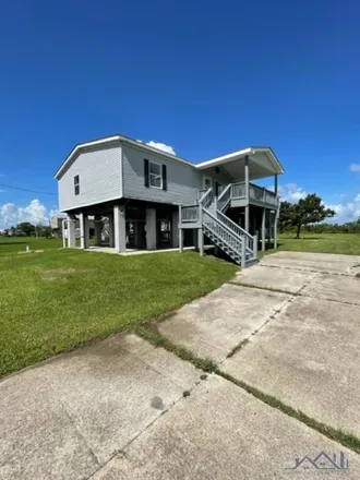 Buy this 5 bed house on 494 Crochetville Road in Montegut, LA 70377