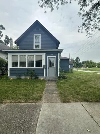 Image 2 - 1833 Franklin Ave, Fort Wayne, Indiana, 46808 - House for sale