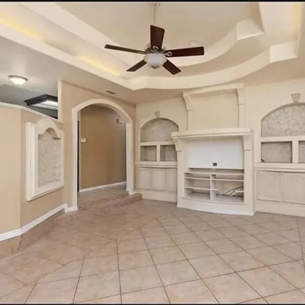 Image 4 - 443 Rio Grande Circle, L J Number 1 Colonia, Hidalgo County, TX 78516, USA - House for rent