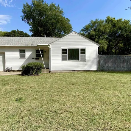 Buy this 2 bed house on 2512 Southwest High Avenue in Topeka, KS 66611
