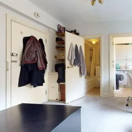 Image 9 - Curran House, Lucan Place, London, SW3 3PG, United Kingdom - Apartment for sale