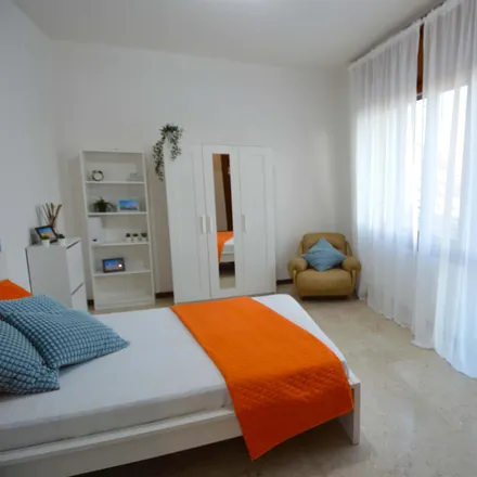 Image 3 - Via Marzabotto, 72, 41125 Modena MO, Italy - Room for rent