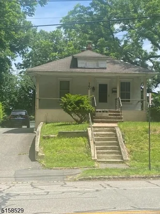 Buy this 3 bed house on 155 North Livingston Avenue in Livingston, NJ 07039