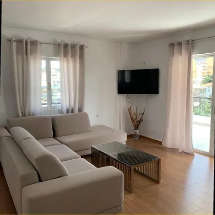 Rent this 2 bed apartment on Γήπεδα μπάσκετ in Περικλέους, Cholargos