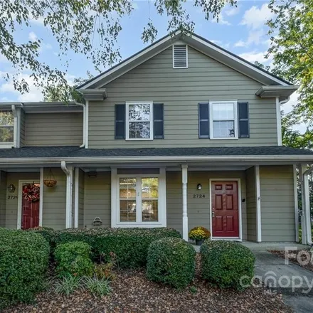 Buy this 3 bed townhouse on 2724 Tiergarten Lane in Charlotte, NC 28210