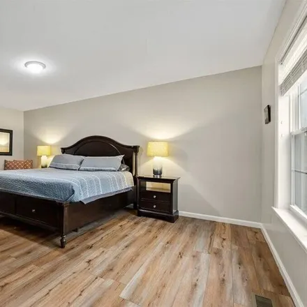 Rent this 5 bed house on McGaheysville in VA, 22840