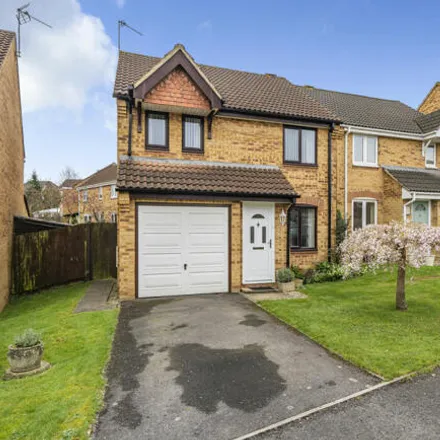 Buy this 3 bed house on 17 Home Field Close in South Gloucestershire, BS16 7BH