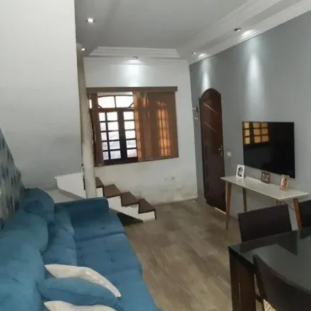 Buy this 3 bed house on Rua Quintino Bocaiuva in Cidade Kemel, Poá - SP