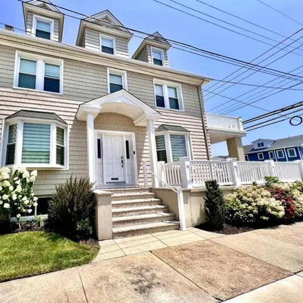 Rent this 5 bed house on 99 Melbourne Avenue in Ventnor City, NJ 08406