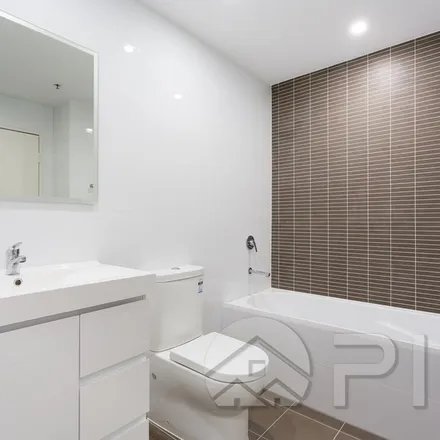 Image 6 - 39 Jackson Drive, Mascot NSW 2020, Australia - Apartment for rent
