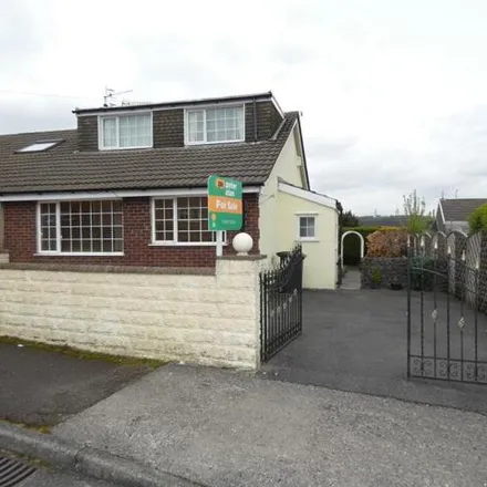 Buy this 3 bed duplex on Longfield Court in Hirwaun, CF44 9NG