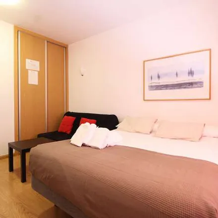 Rent this 1 bed apartment on Madrid in Calle de Jesús y María, 36