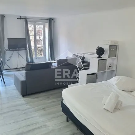Rent this 1 bed apartment on 120 Rue desaix in 13003 Marseille, France