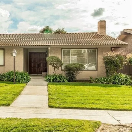 Buy this 3 bed house on 1831 West Fairmont Avenue in Fresno, CA 93705