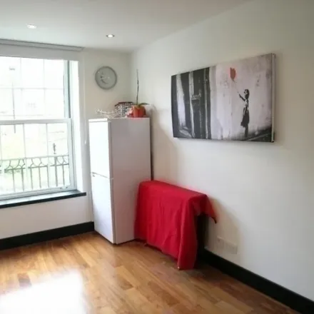 Image 2 - Clive House, 70 Petty France, Westminster, London, SW1H 9EX, United Kingdom - Apartment for rent
