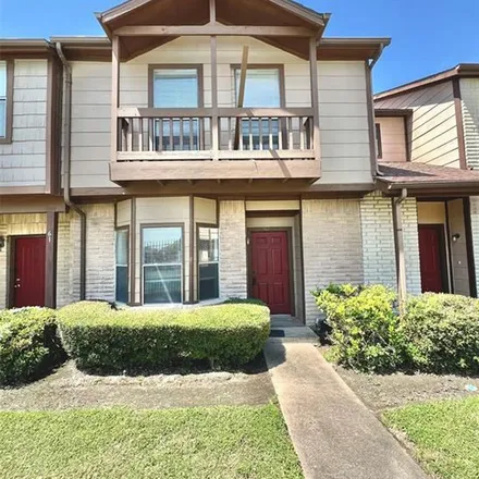 Rent this 3 bed apartment on 12401 Shannon Hills Drive in Houston, TX 77099