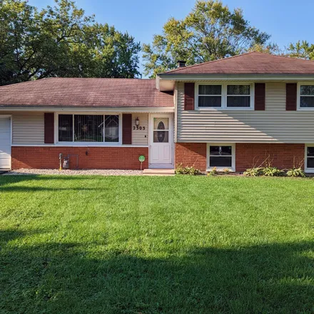 Rent this 3 bed house on 2303 Honeysuckle Court in Lindenhurst, IL 60046