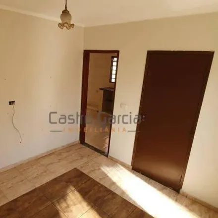 Buy this 3 bed house on Rua Valdomiro Pedroso in Vila Boldrin, Santa Bárbara d'Oeste - SP