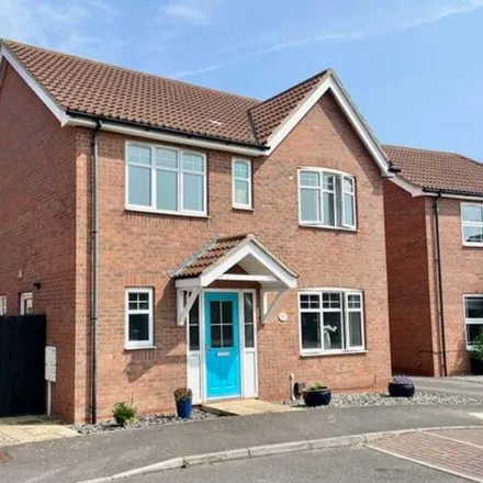 Buy this 4 bed house on Amberley Close in Scartho, DN33 3TJ