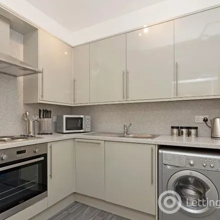 Image 6 - Comiston Road, City of Edinburgh, EH10 5QJ, United Kingdom - Apartment for rent