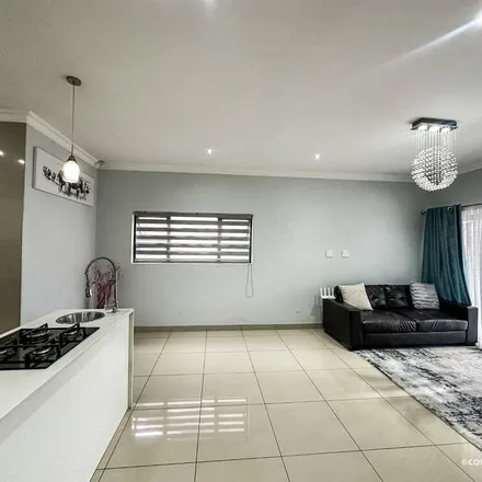Image 7 - unnamed road, Bonaero Park, Gauteng, 1622, South Africa - Townhouse for rent