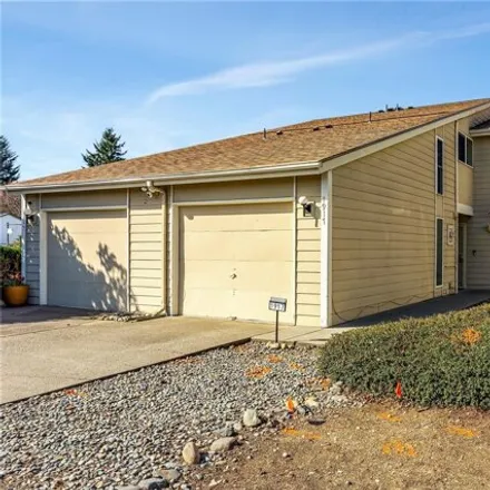 Buy this 2 bed house on 1919 M Street Northeast in Auburn, WA 98002