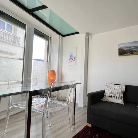 Rent this studio apartment on Saint-Jean-de-Luz in 44 Boulevard Victor Hugo, 64500 Saint-Jean-de-Luz