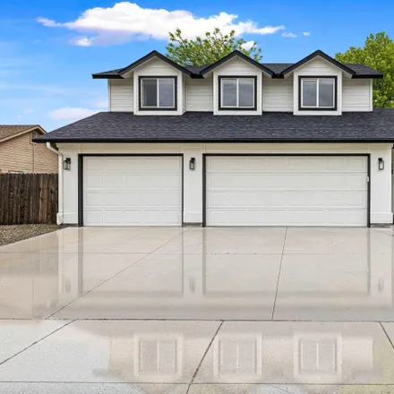 Buy this 4 bed house on 2318 North Laughridge Avenue in Meridian, ID 83646