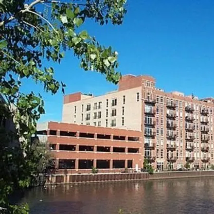 Buy this 2 bed condo on River Bank Lofts in 550 North Kingsbury Street, Chicago