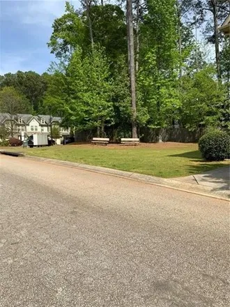 Image 3 - 1050 North Village Drive, Belvedere Park, GA 30032, USA - House for sale