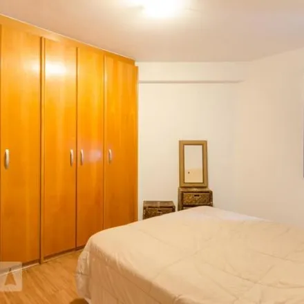 Rent this 4 bed apartment on Oba Hortifruti in Avenida Francisco Prestes Maia 1491, Santa Terezinha