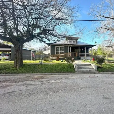 Buy this 3 bed house on 308 West Davilla Avenue in Rockdale, TX 76567
