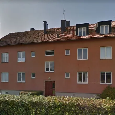 Rent this 3 bed apartment on Sandbäcksvägen in 542 34 Mariestad, Sweden