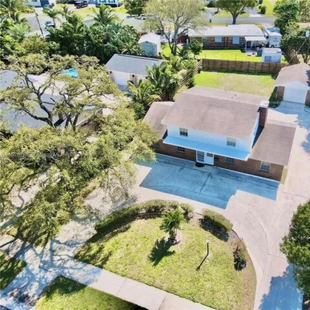 Image 3 - 822 Poplar Drive, Lake Park, Palm Beach County, FL 33403, USA - House for sale