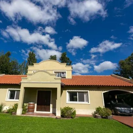 Buy this 3 bed house on Saravi in La Lonja, 1669 Buenos Aires