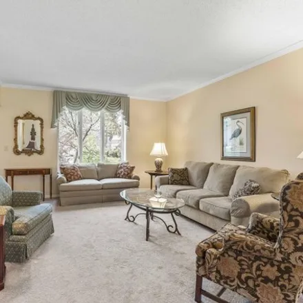 Image 7 - 198 Quartermaine Court, Cary, NC 27513, USA - House for sale