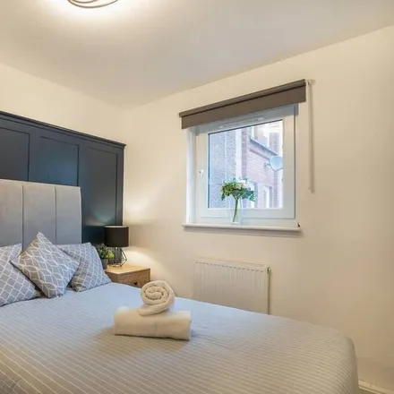 Rent this 2 bed apartment on Edinburgh