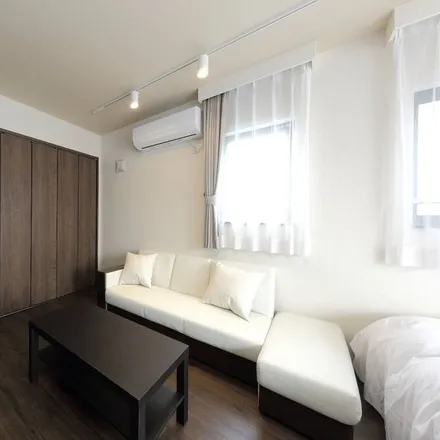 Rent this 1 bed apartment on Ota