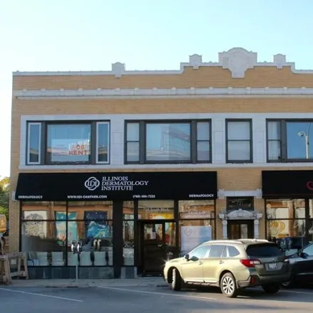 Rent this studio condo on Anthony Lullo's Hair Designs in 721 South Boulevard, Oak Park