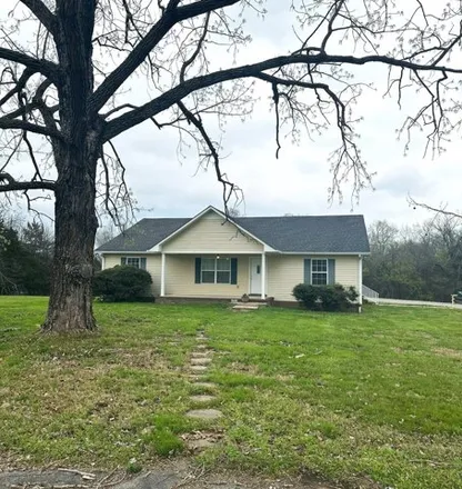 Image 1 - 1241 Yell Road, Lewisburg, TN 37091, USA - House for sale