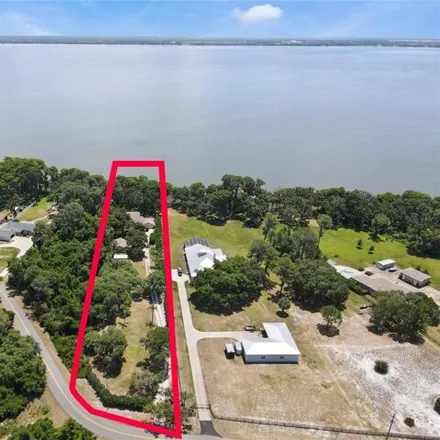 Buy this 3 bed house on 35217 Harbor Shores Road in Mid Florida Lakes, Leesburg