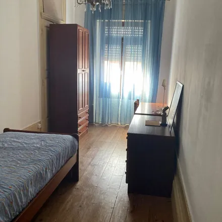 Rent this 3 bed apartment on Rua Nova de São Crispim 370 in 4000-075 Porto, Portugal