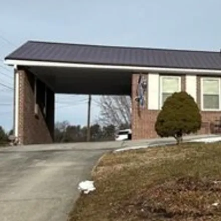 Image 1 - 420 Mountain View Drive, Wytheville, VA 24382, USA - House for sale