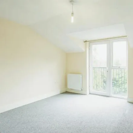 Image 3 - Tan Court, Wick Road, Bristol, BS4 4HP, United Kingdom - Apartment for sale