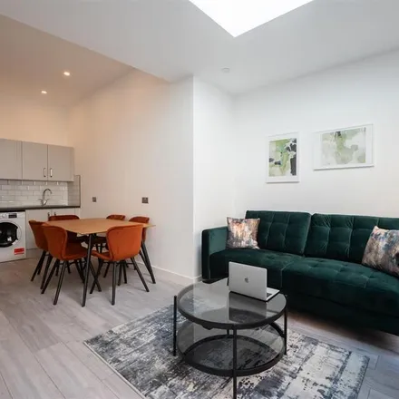 Image 5 - AHK Flooring, 246 Upper Richmond Road West, London, SW14 8AG, United Kingdom - Apartment for rent
