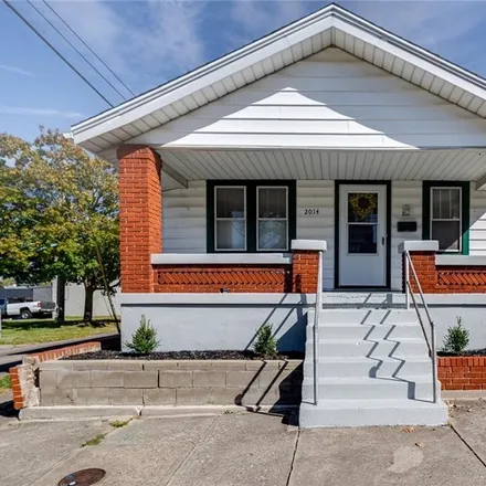 Buy this 2 bed house on 2014 Fauver Avenue in Oakland, Dayton